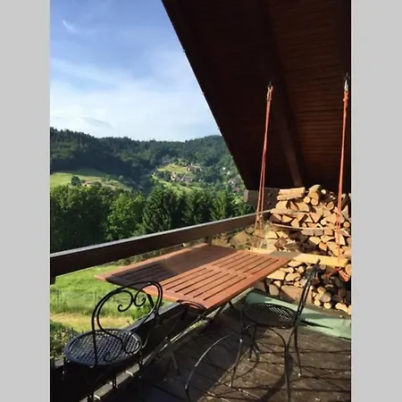 Traumhafte Lage Und Fantastischer Ausblick! Atemberaubendes Dach-studio. Apartmán *