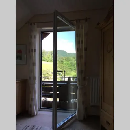 Apartmán Traumhafte Lage Und Fantastischer Ausblick! Atemberaubendes Dach-studio.